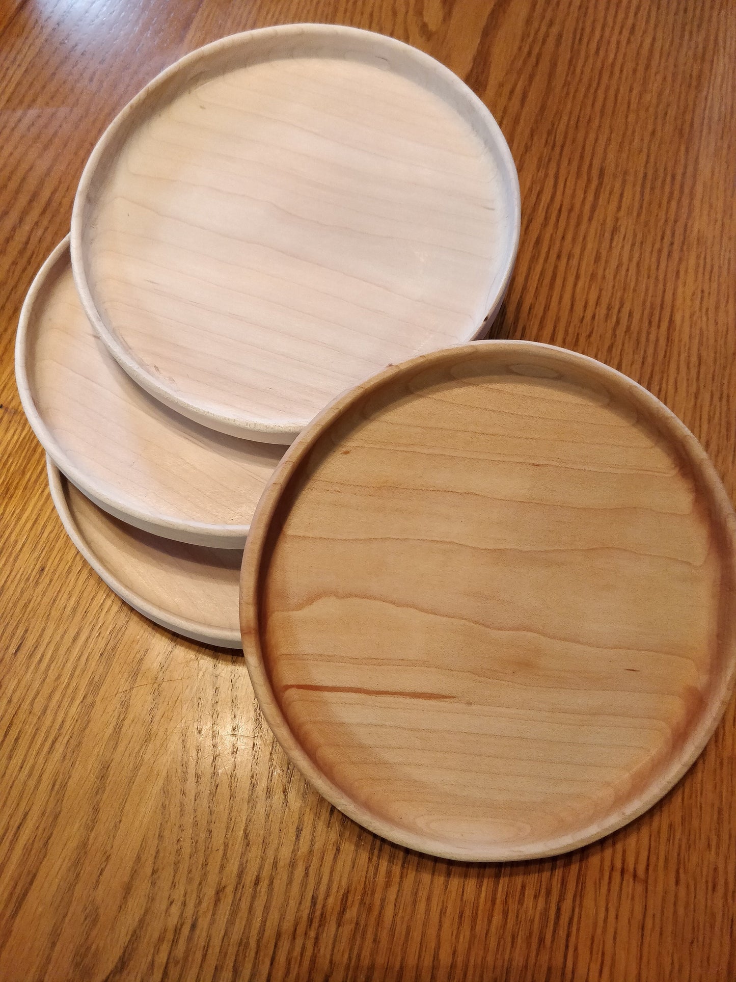 Deep Lip Solid Wood Plates